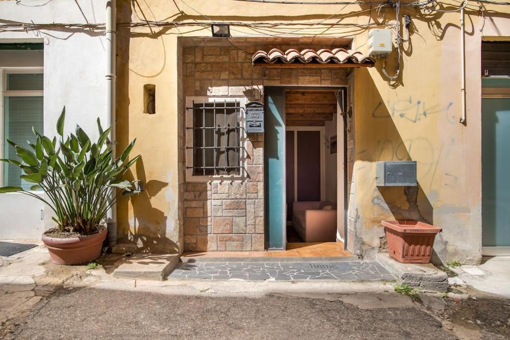 Monolocale "Duomo" Apartment Месина Екстериор снимка