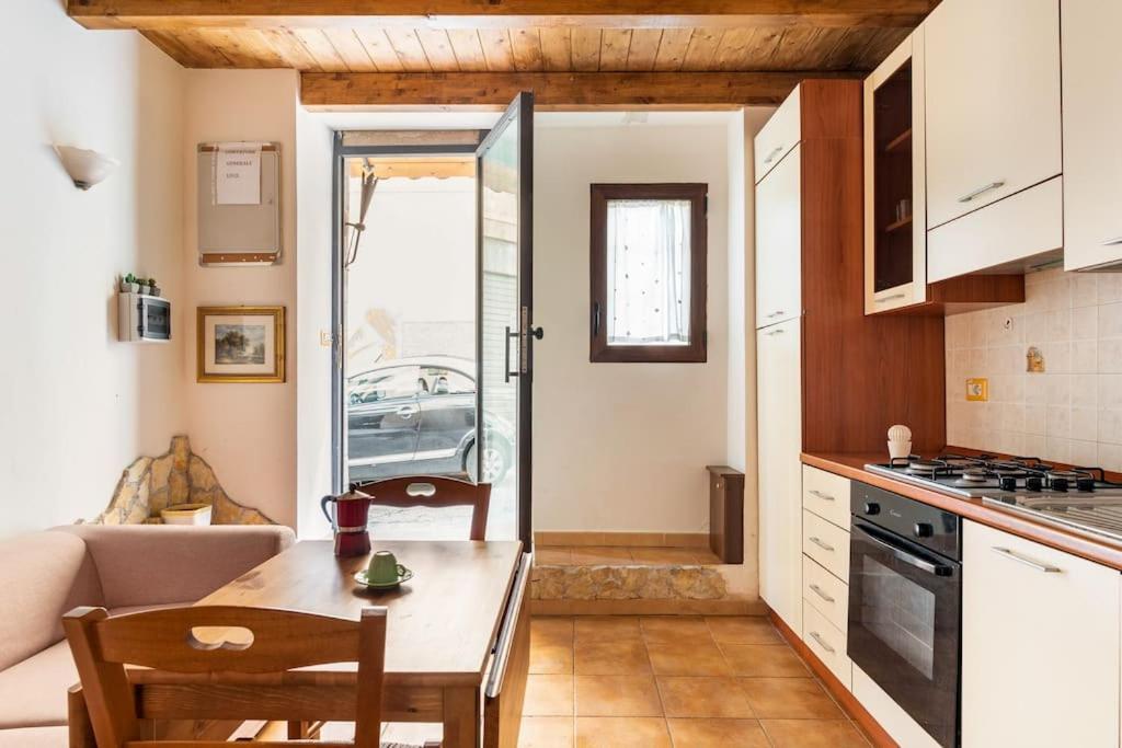 Monolocale "Duomo" Apartment Месина Екстериор снимка